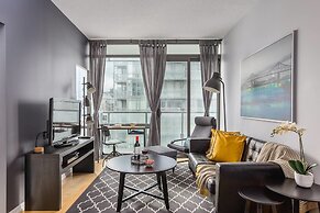 Luxurious 2-bedroom Condo