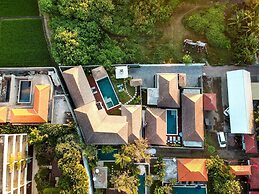 Hiburan Villas by Villa Finder