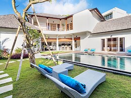 Hiburan Villas by Villa Finder