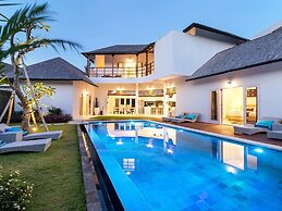 Villa Hiburan 1 by Villa Finder