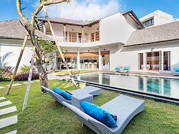 Villa Hiburan 1 by Villa Finder