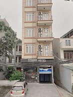 Titanic Hotel