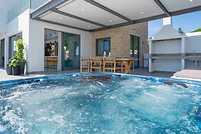 Elea Silver Villa