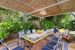 Villa Polifemo