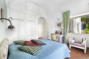 Villa Polifemo