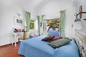 Villa Polifemo