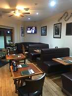 Shanahans B&B with Sports Bar