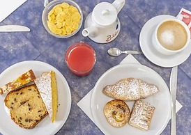 Hotel Italy