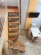 Crown Deluxe Apartments