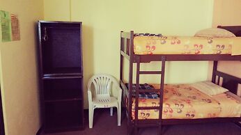 El Manzano Hostel