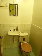 El Manzano Hostel