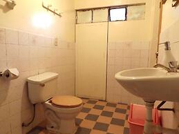 El Manzano Hostel