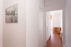 Liliane Apart