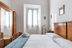 Le Grazie Apartments in Superb Location