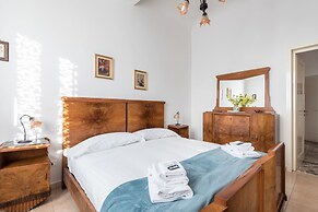 Le Grazie Apartments in Superb Location