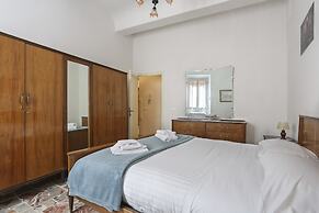 Le Grazie Apartments in Superb Location