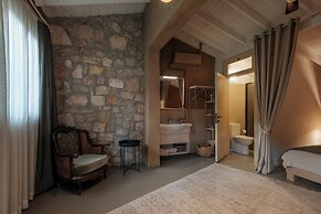 Manej Urla
