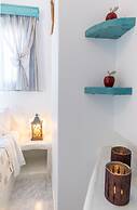 Starlight Luxury Seaside Villa & Suites