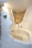 Starlight Luxury Seaside Villa & Suites