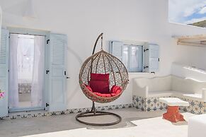 Starlight Luxury Seaside Villa & Suites