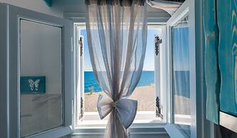 Starlight Luxury Seaside Villa & Suites