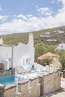 Starlight Luxury Seaside Villa & Suites