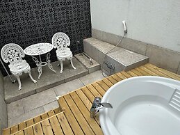 Hotel Takao Asile