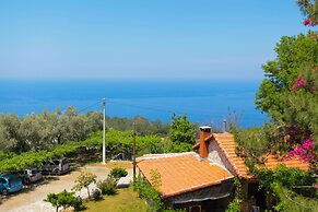 Faralia Hotel