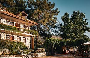 Faralia Hotel