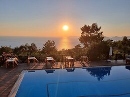 Faralia Hotel