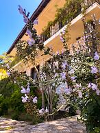Faralia Hotel