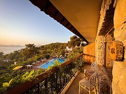 Faralia Hotel