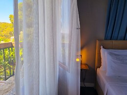 Faralia Hotel