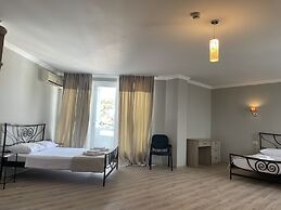 Hotel Argo