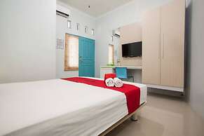RedDoorz @ Kartohardjo Madiun