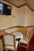 Hotel Cristallo