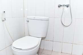 RedDoorz Plus near Malang Town Square