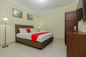 RedDoorz @ Malalayang 2 Manado