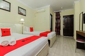 RedDoorz @ Malalayang 2 Manado