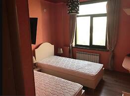 7 days hotel
