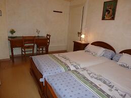 Les Cigales Chambre d'Hote