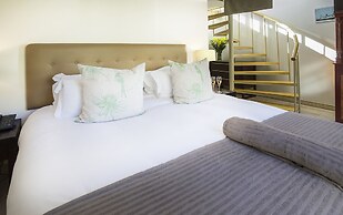 Magellans Hotel