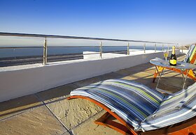 Magellans Hotel
