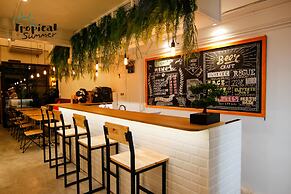 Tropical Summer Hostel