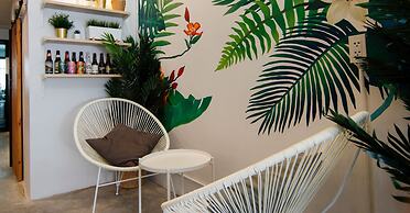 Tropical Summer Hostel
