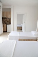 Mimi Lux Apartments