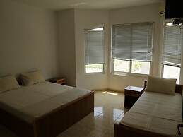 Mimi Lux Apartments