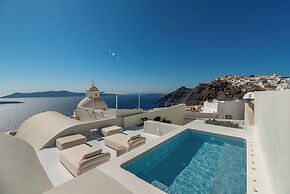 Aesthesis Boutique Villas Fira