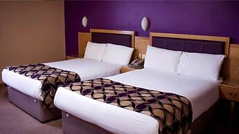 Allingham Arms Hotel