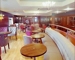 Allingham Arms Hotel